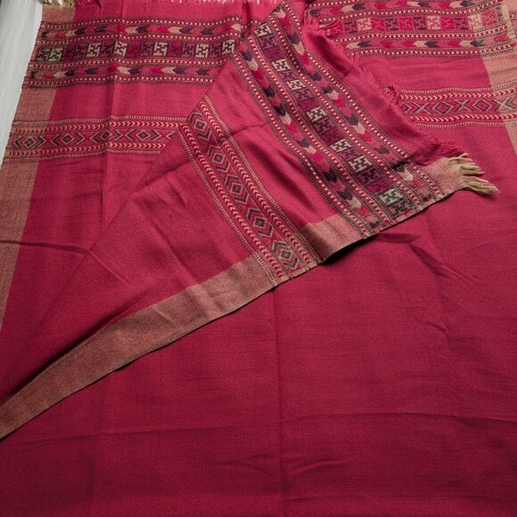 Fine wool shawl handloom - Kashmiri Smooth Wool Red shawl - Picture 2 of 3